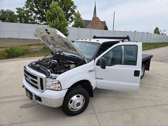 2006 Ford Super Duty F-350 DRW Cab-Chassis SuperCab 162" WB 60" CA XLT 4WD - 23056633 - 89