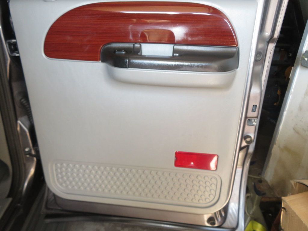 2006 Ford Super Duty F-350 SRW CREWCAB LONGBED 4X4 POWERSTROKE  EXTRA CLEAN 20WNER AZ TRUCK  - 22945335 - 28