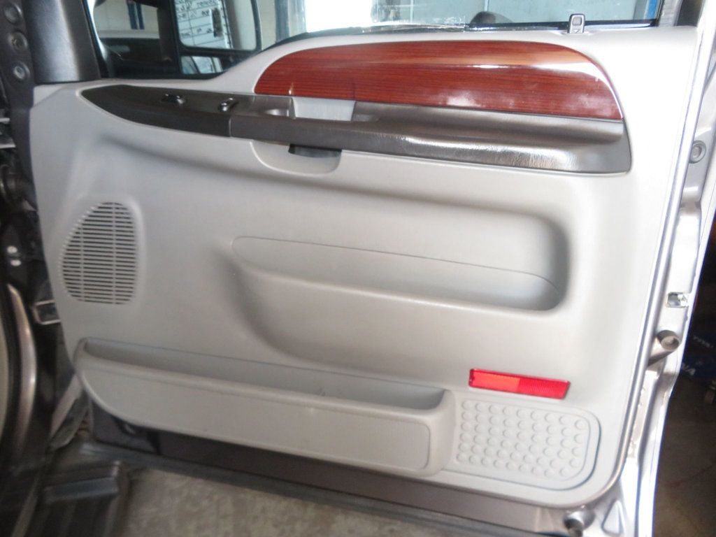 2006 Ford Super Duty F-350 SRW CREWCAB LONGBED 4X4 POWERSTROKE  EXTRA CLEAN 20WNER AZ TRUCK  - 22945335 - 33