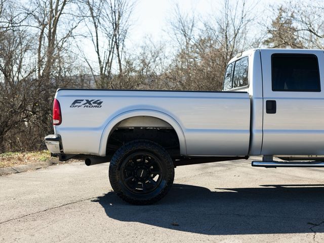2006 Ford Super Duty F-350 SRW Custom, Tuned 6.0L Powerstroke Diesel, Lariat, FX4 - 22970696 - 9