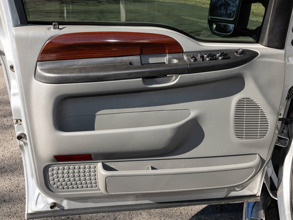 2006 Ford Super Duty F-350 SRW Custom, Tuned 6.0L Powerstroke Diesel, Lariat, FX4 - 22970696 - 21