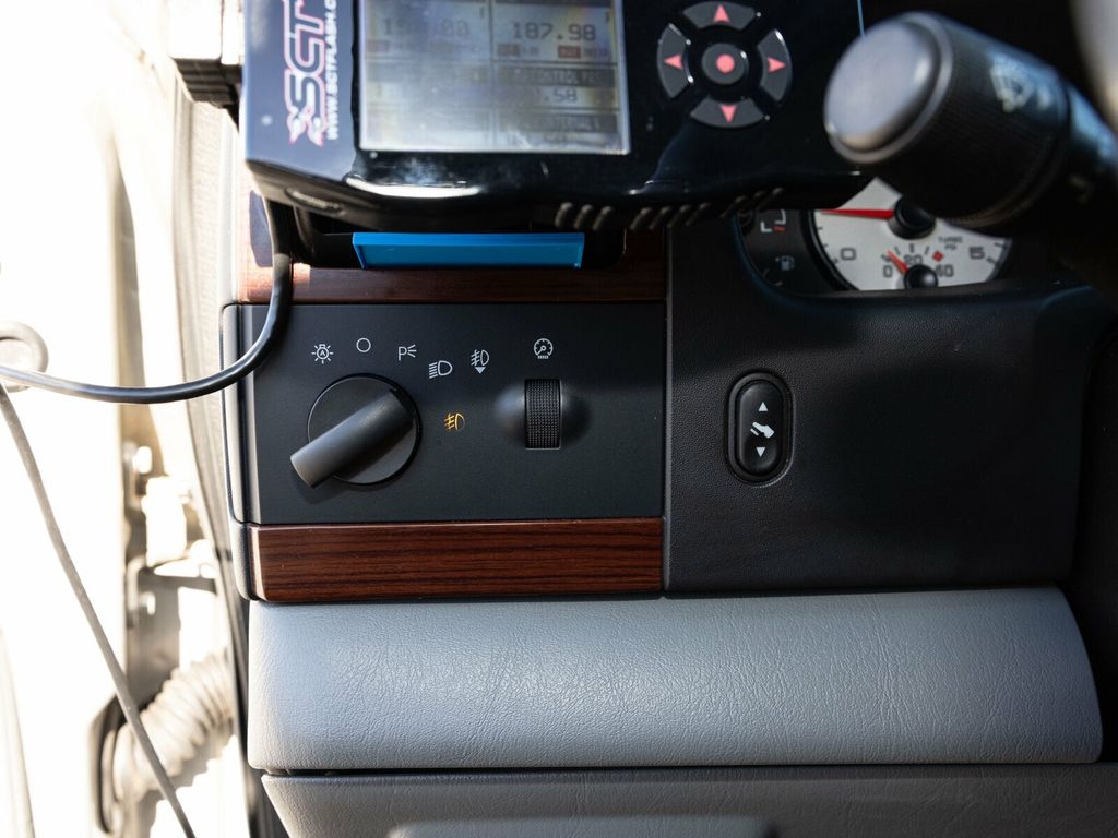 2006 Ford Super Duty F-350 SRW Custom, Tuned 6.0L Powerstroke Diesel, Lariat, FX4 - 22970696 - 29