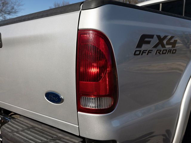 2006 Ford Super Duty F-350 SRW Custom, Tuned 6.0L Powerstroke Diesel, Lariat, FX4 - 22970696 - 52