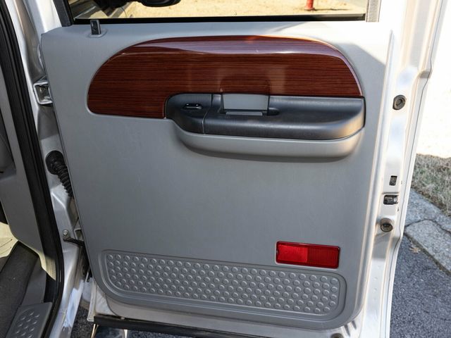 2006 Ford Super Duty F-350 SRW Custom, Tuned 6.0L Powerstroke Diesel, Lariat, FX4 - 22970696 - 56