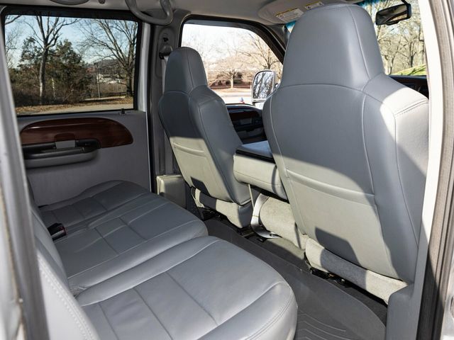 2006 Ford Super Duty F-350 SRW Custom, Tuned 6.0L Powerstroke Diesel, Lariat, FX4 - 22970696 - 57