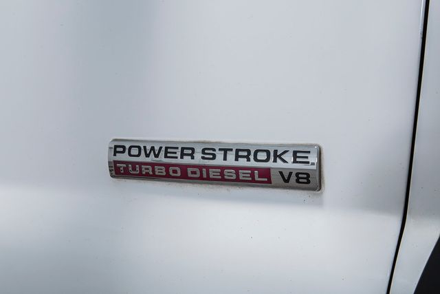 2006 Ford Super Duty F-450 DRW Reg Cab 165" WB 84" CA XL 4WD - 15314365 - 11