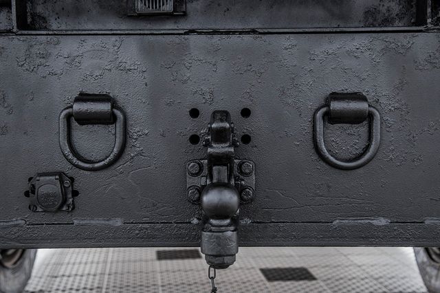 2006 Ford Super Duty F-450 DRW Reg Cab 165" WB 84" CA XL 4WD - 15314365 - 13