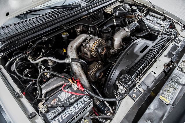 2006 Ford Super Duty F-450 DRW Reg Cab 165" WB 84" CA XL 4WD - 15314365 - 23