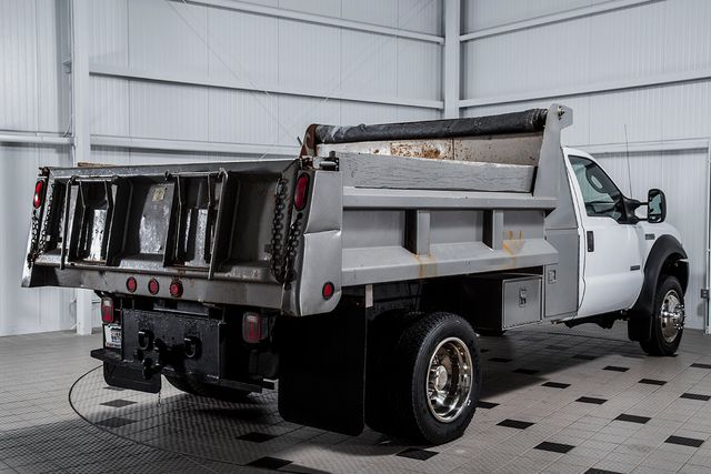 2006 Ford Super Duty F-450 DRW Reg Cab 165" WB 84" CA XL 4WD - 15314365 - 6