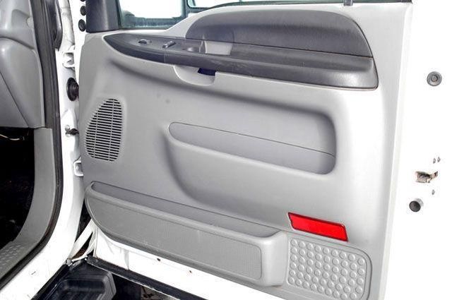 2006 Ford Super Duty F-550 DRW XL - 12900261 - 14