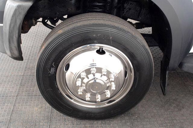 2006 Ford Super Duty F-550 DRW XL - 12900261 - 21