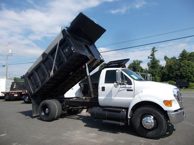 2006 Ford Super Duty F-750 Base Trim - 12288182 - 9