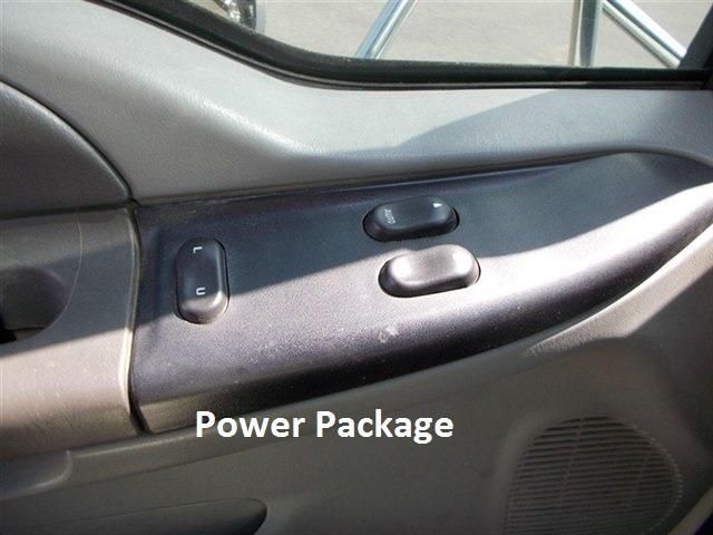 2006 Ford Super Duty F-750 Base Trim - 12288182 - 18