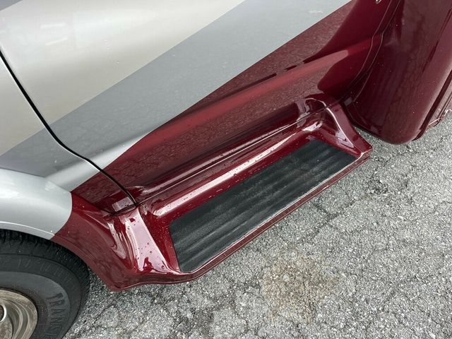 2006 Forest River Motorhome Lexington GTS 283 - 23002180 - 12