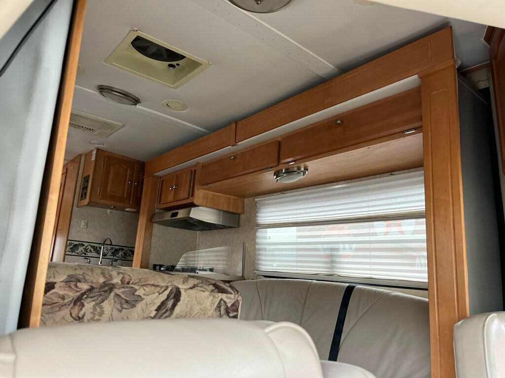 2006 Forest River Motorhome Lexington GTS 283 - 23002180 - 31