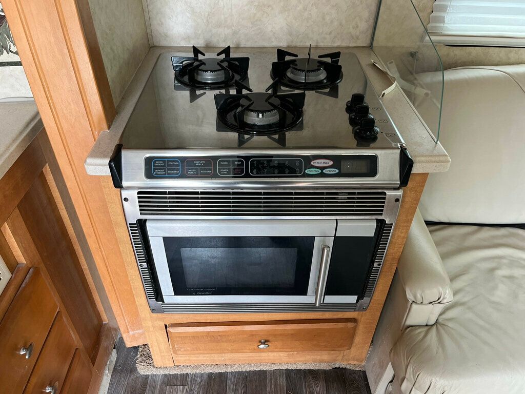 2006 Forest River Motorhome Lexington GTS 283 - 23002180 - 50