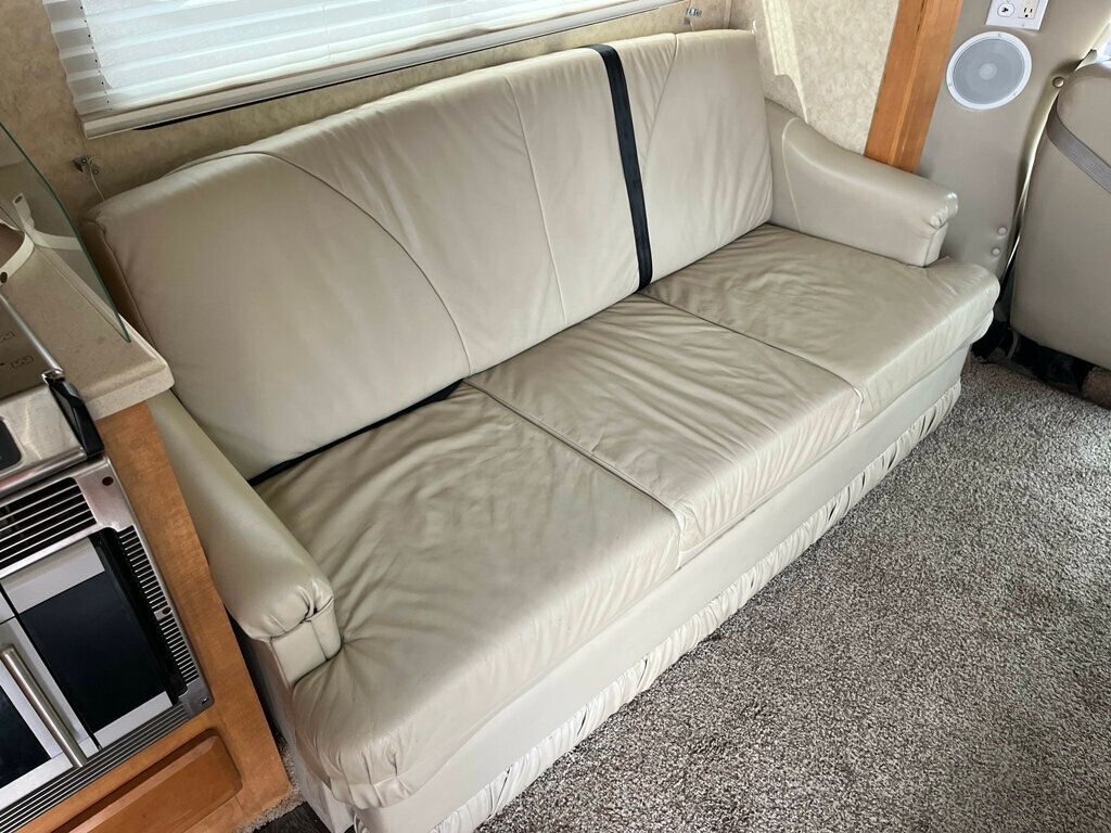 2006 Forest River Motorhome Lexington GTS 283 - 23002180 - 52