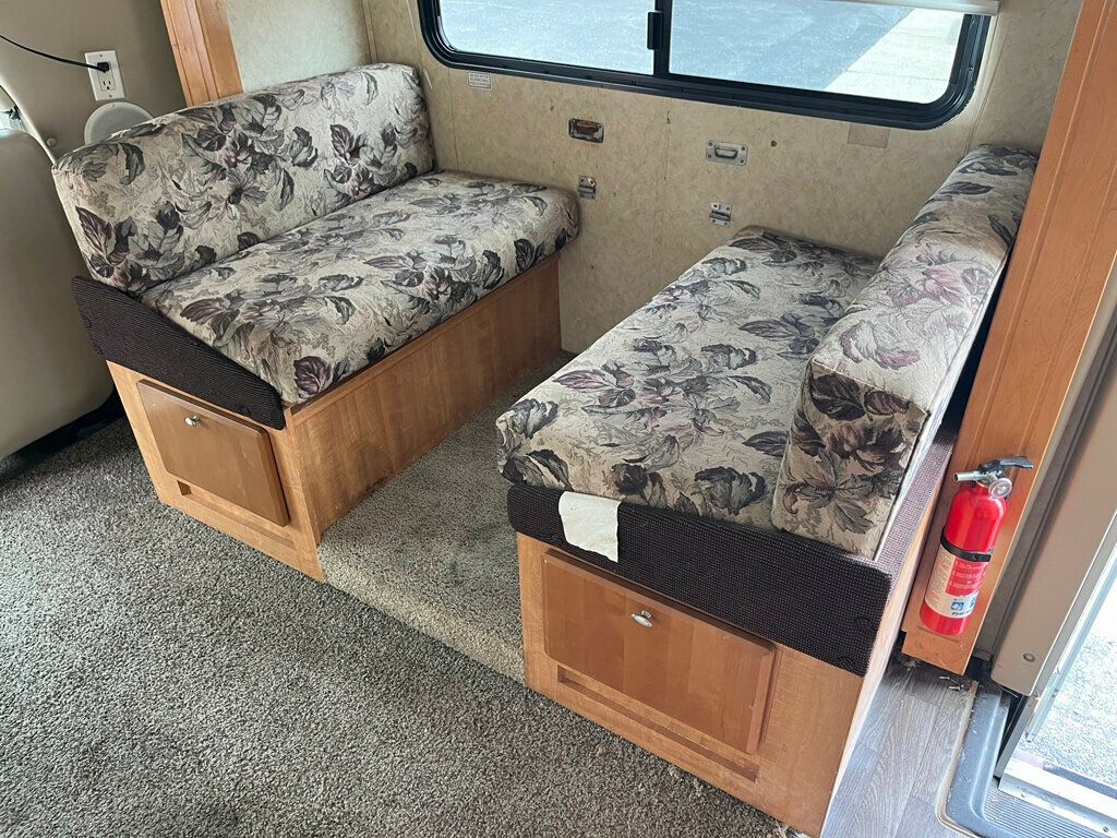 2006 Forest River Motorhome Lexington GTS 283 - 23002180 - 53