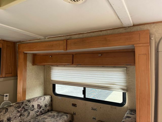 2006 Forest River Motorhome Lexington GTS 283 - 23002180 - 54