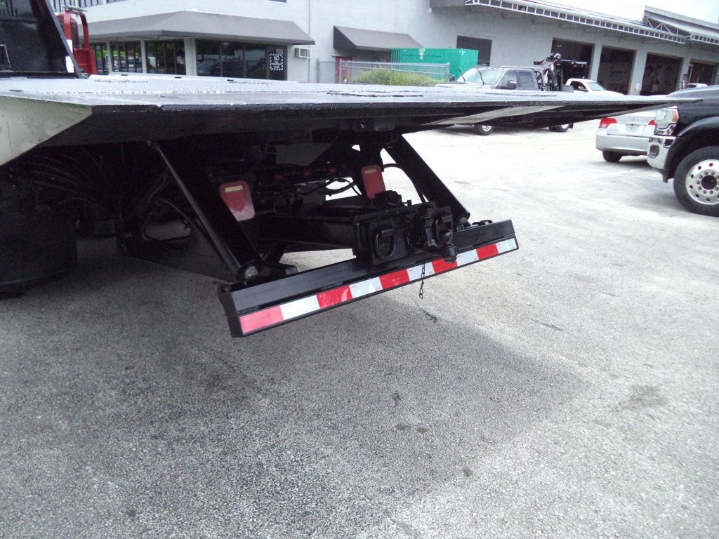2006 Freightliner Business Class M2 106 w/ Ledwell 28ft Industrial Carrier 15 Ton Tandem Axle - 23038208 - 87