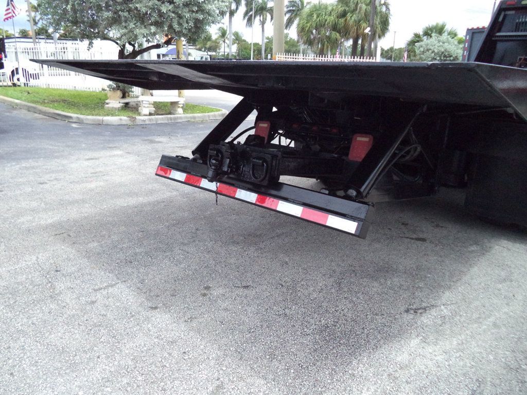 2006 Freightliner Business Class M2 106 w/ Ledwell 28ft Industrial Carrier 15 Ton Tandem Axle - 23038208 - 88