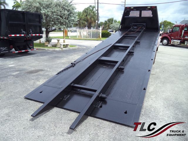 2006 Freightliner Business Class M2 106 w/ Ledwell 28ft Industrial Roll-Off 15 Ton Tandem Axle - 23038217 - 0