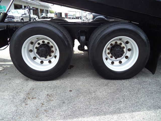 2006 Freightliner Business Class M2 106 w/ Ledwell 28ft Industrial Roll-Off 15 Ton Tandem Axle - 23038217 - 18
