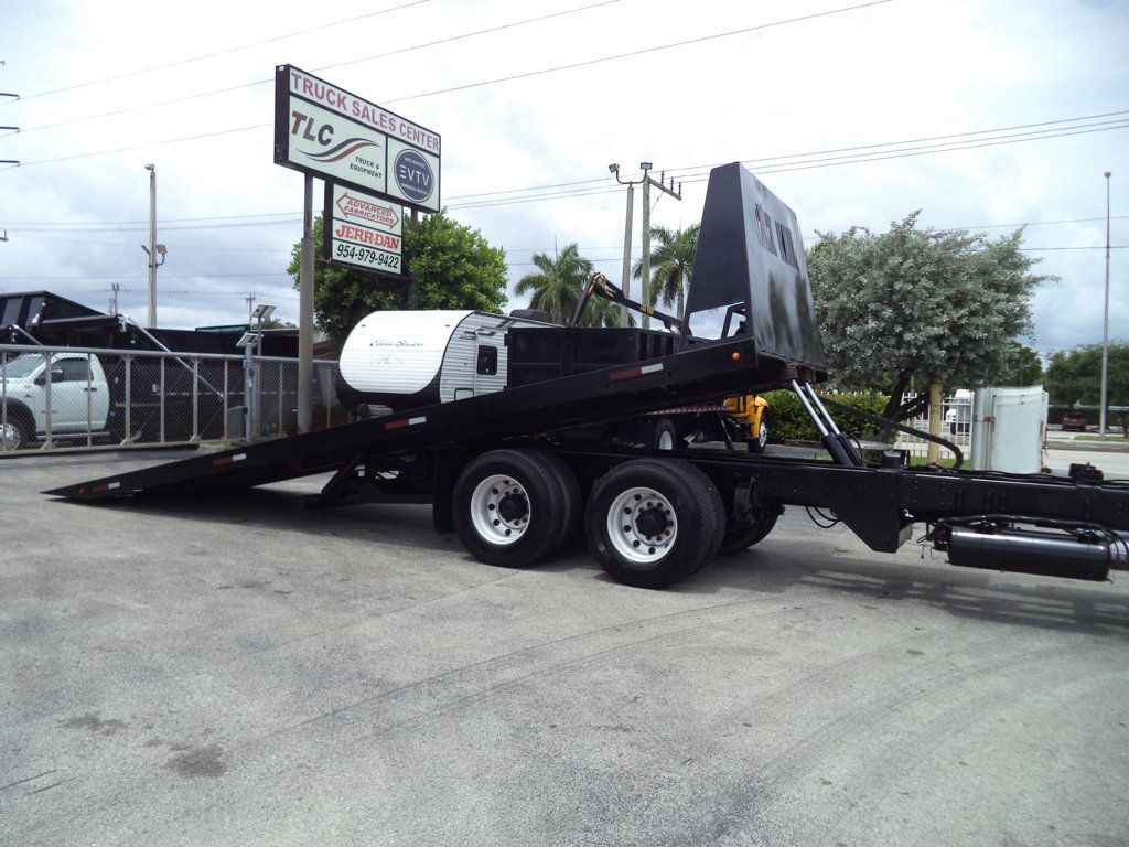 2006 Freightliner Business Class M2 106 w/ Ledwell 28ft Industrial Roll-Off 15 Ton Tandem Axle - 23038217 - 85