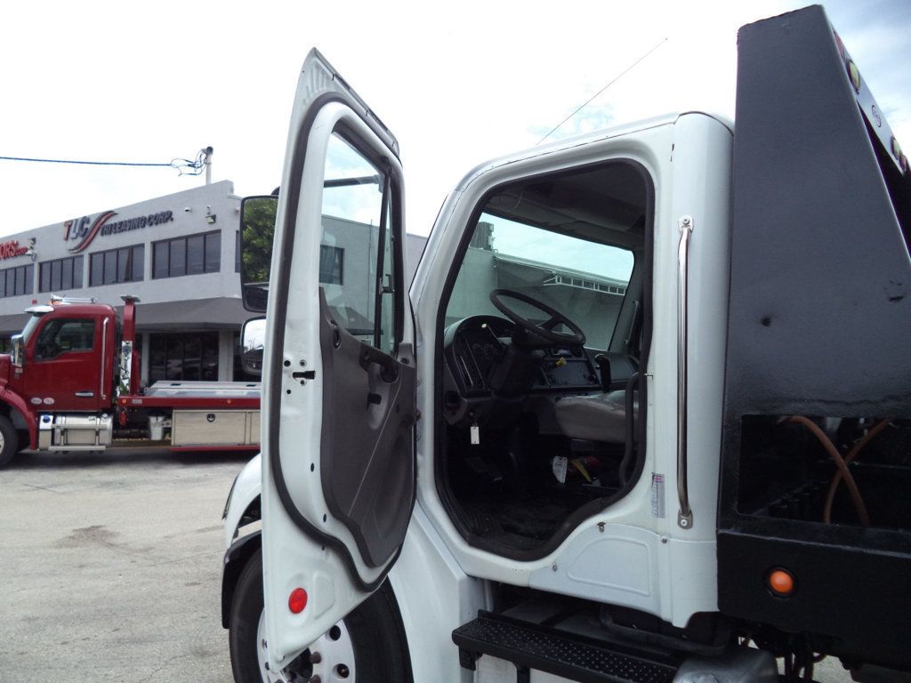 2006 Freightliner Business Class M2 106 w/ Ledwell 28ft Industrial Roll-Off 15 Ton Tandem Axle - 23038217 - 91