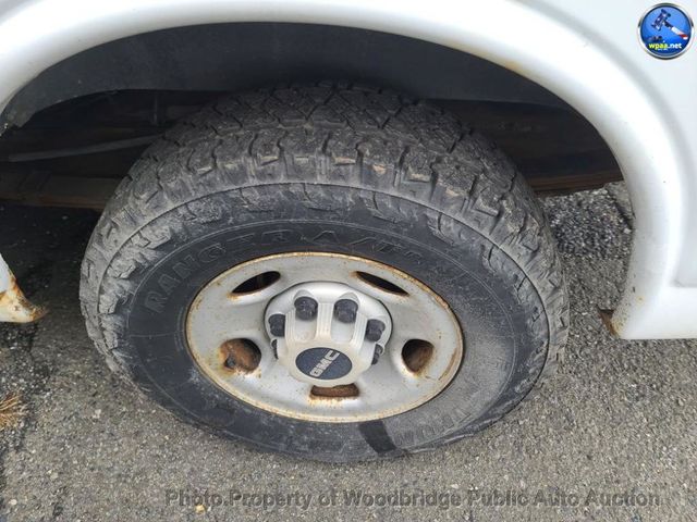 2006 GMC Savana Cargo Van 2500 135" WB RWD - 22965820 - 6