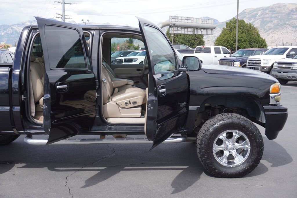 2006 GMC Sierra 1500 DENALI - 23070611 - 22