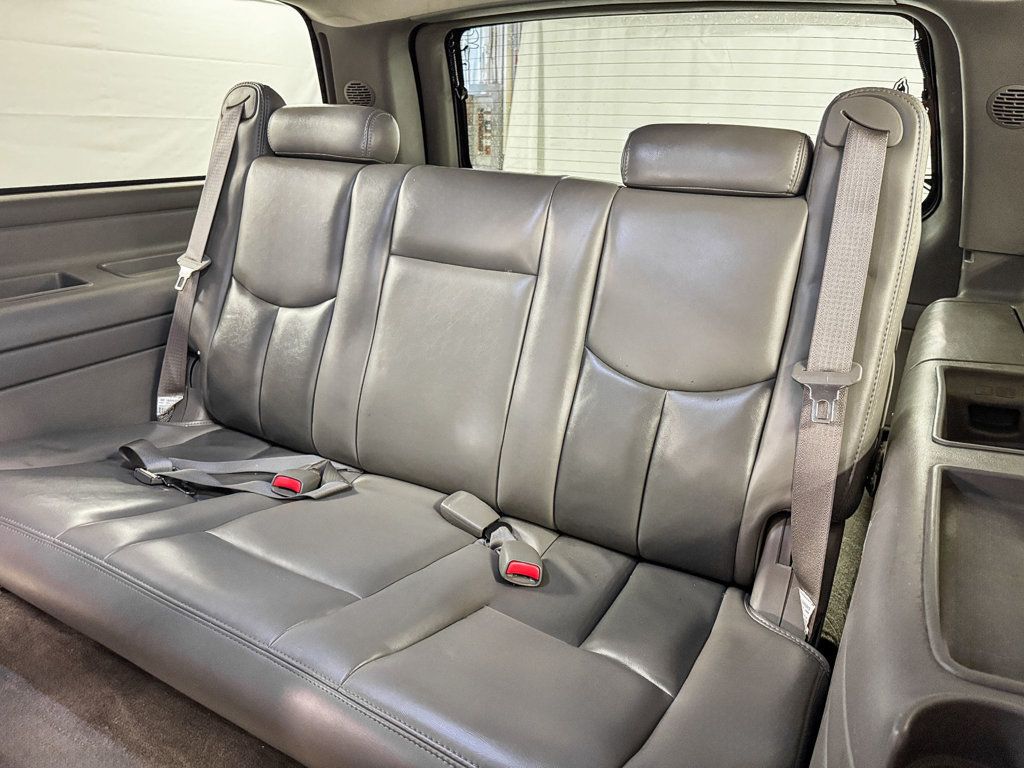 2006 GMC Yukon XL Denali DENALI 4WD - 23038456 - 8