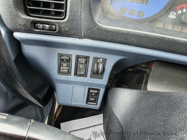 2006 HINO 268A Regular Cab Long Chassis DRW - 21813731 - 17