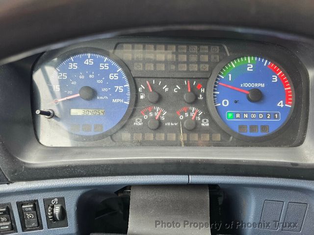 2006 HINO 268A Regular Cab Long Chassis DRW - 21813731 - 18