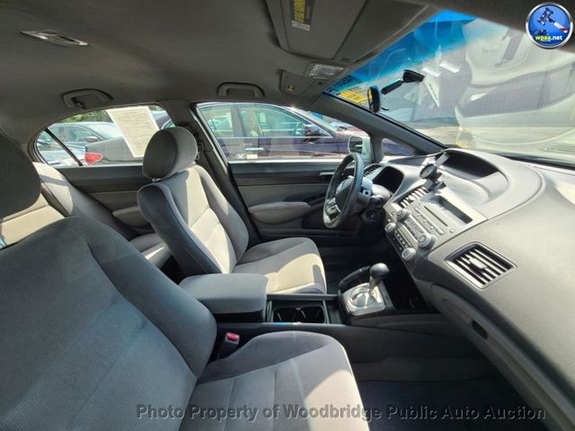 2006 Honda Civic Sedan GX Automatic - 23052389 - 9