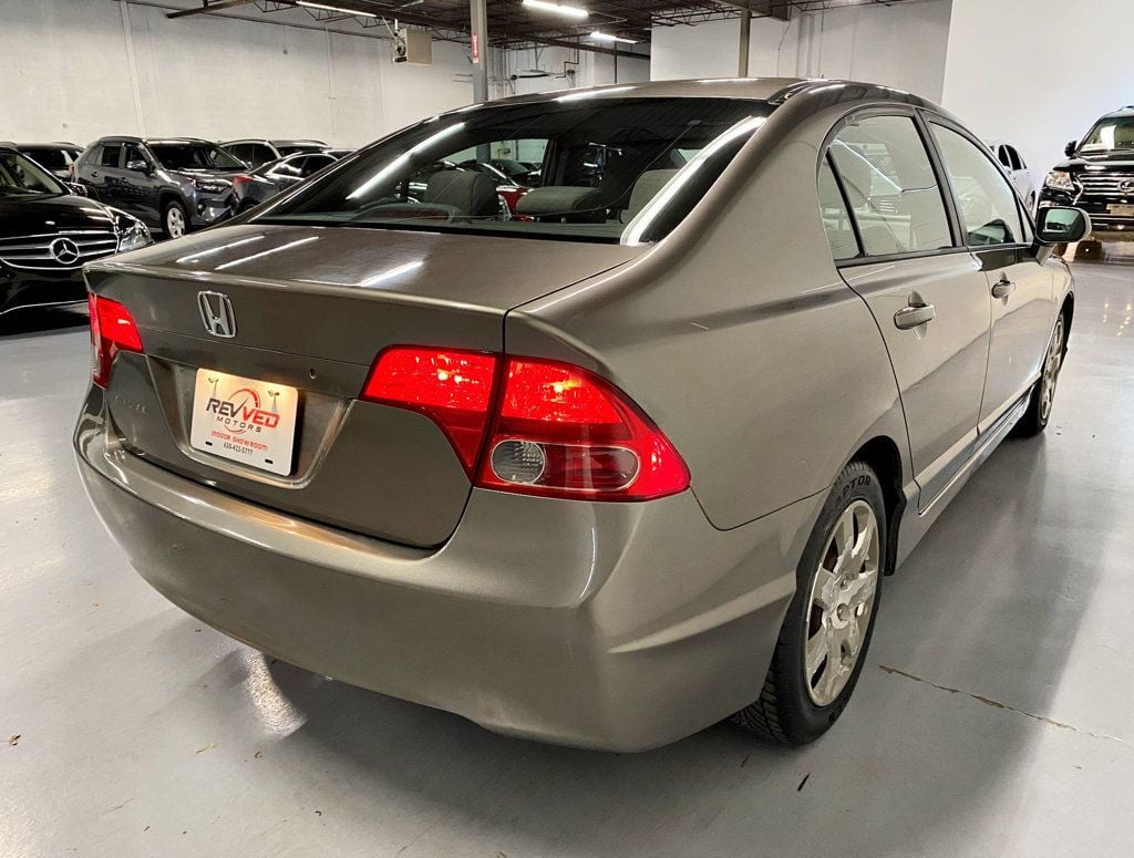 2006 Honda Civic Sedan LX Automatic - 22634909 - 6