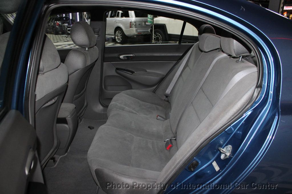 2006 Honda Civic Sedan LX Automatic - 22934003 - 18