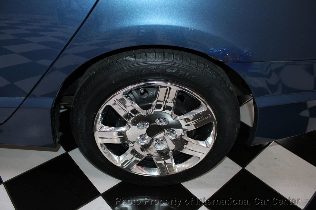 2006 Honda Civic Sedan LX Automatic - 22934003 - 32