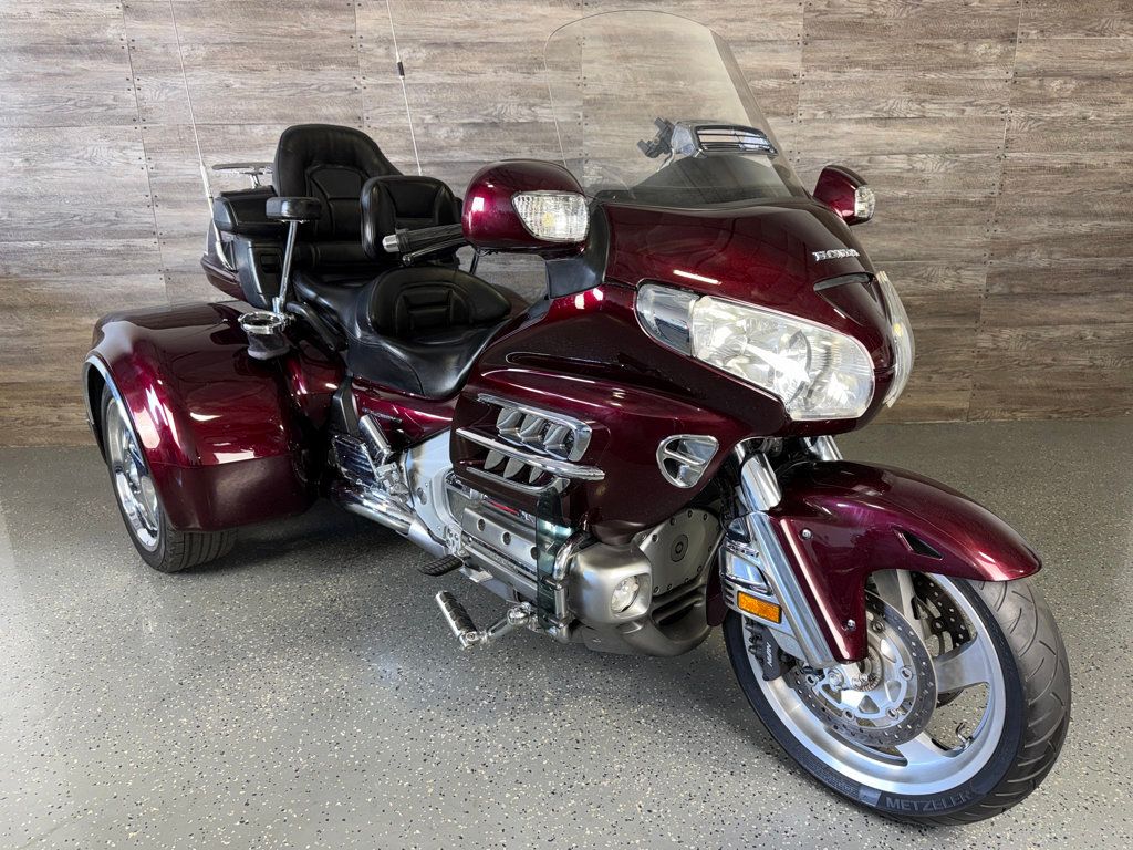 2006 Honda GL1800 Goldwing Trike SUPER CLEAN! - 23039113 | Video 2