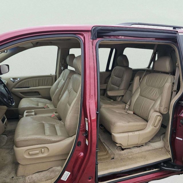 2006 Honda Odyssey 5dr EX-L Automatic with RES - 22963277 - 6