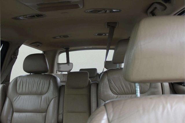 2006 Honda Odyssey 5dr EX-L Automatic with RES - 22981799 - 10