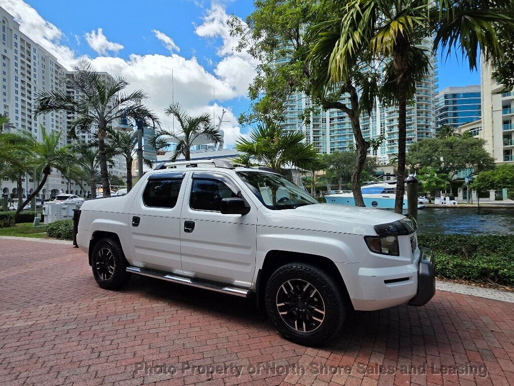 2006 Honda Ridgeline RT photo 2