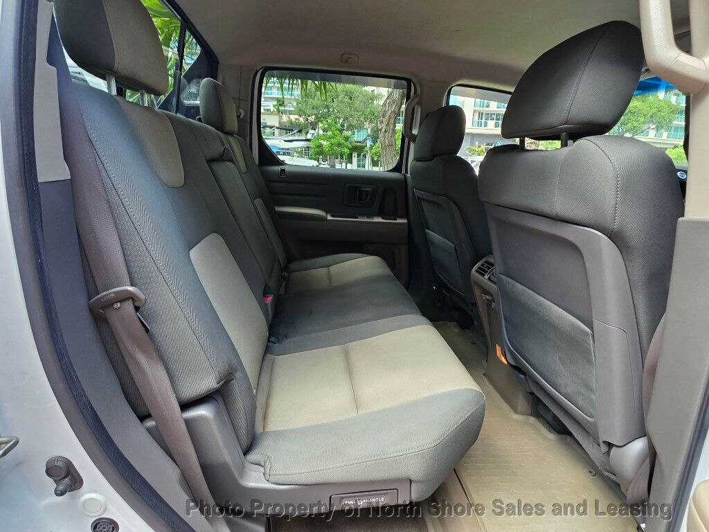 2006 Honda Ridgeline RT Automatic - 22923424 - 4