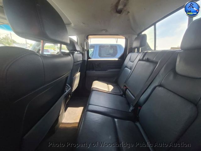 2006 Honda Ridgeline RTL Automatic with MOONROOF - 22915265 - 8