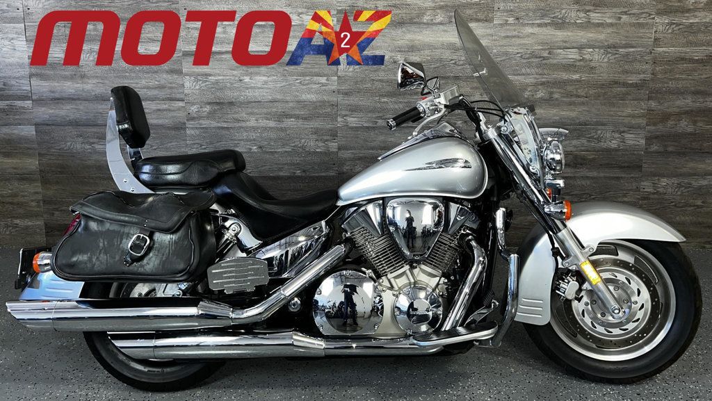 2006 Honda VTX 1300 R SUPER CLEAN! - 22609036 - 0