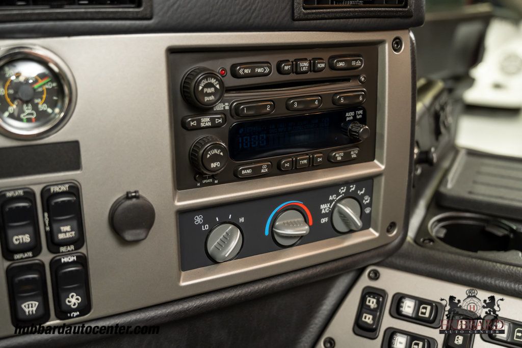 2006 HUMMER H1 4-Passenger Wagon - 22938171 - 71