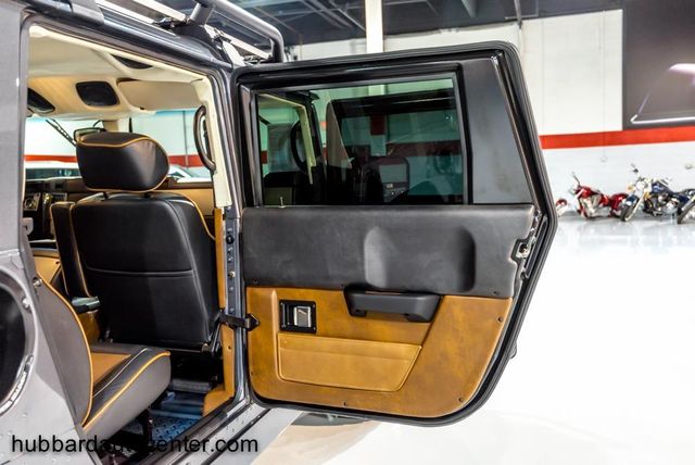 2006 HUMMER H1 4-Passenger Wagon Alpha - 12881578 - 70