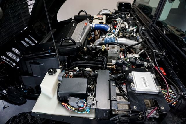 2006 HUMMER H1 *Alpha-Wagon* *Only 9k Miles* *6.6L Duramax Diesel* *Rare-Find*  - 22972670 - 16