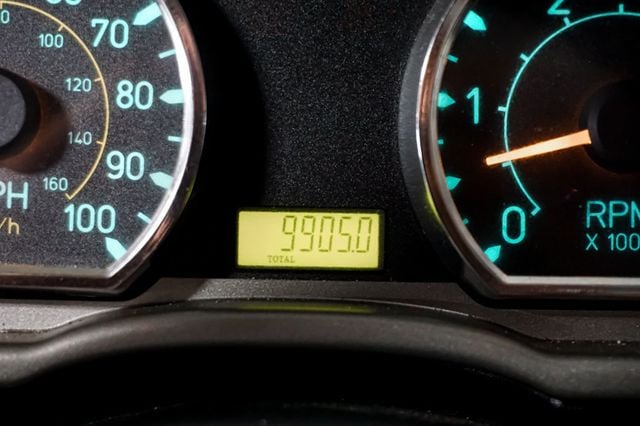 2006 HUMMER H1 *Alpha-Wagon* *Only 9k Miles* *6.6L Duramax Diesel* *Rare-Find*  - 22972670 - 23