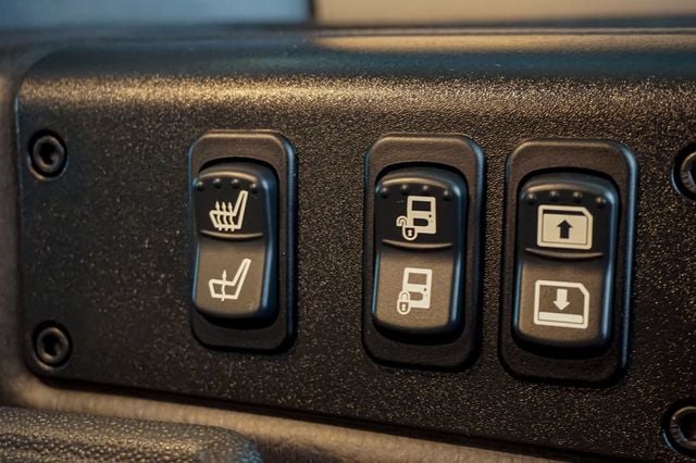 2006 HUMMER H1 *Alpha-Wagon* *Only 9k Miles* *6.6L Duramax Diesel* *Rare-Find*  - 22972670 - 25